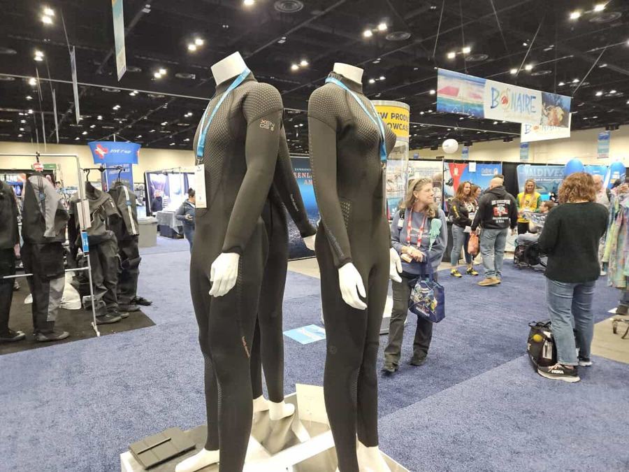 Fourth Element Xenos Arc wetsuit at DEMA Show 2025
